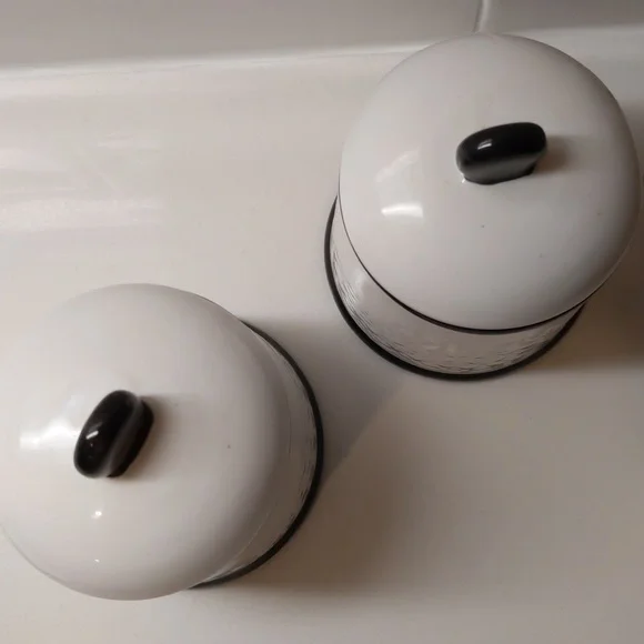 🌿 ANTHRO Black "Striped Spice Jar" by Biscuit - Picture 5 of 6